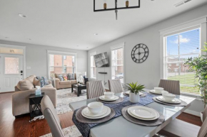 Richmond Gem, Free Parking, Quiet, Fenced,Walkable